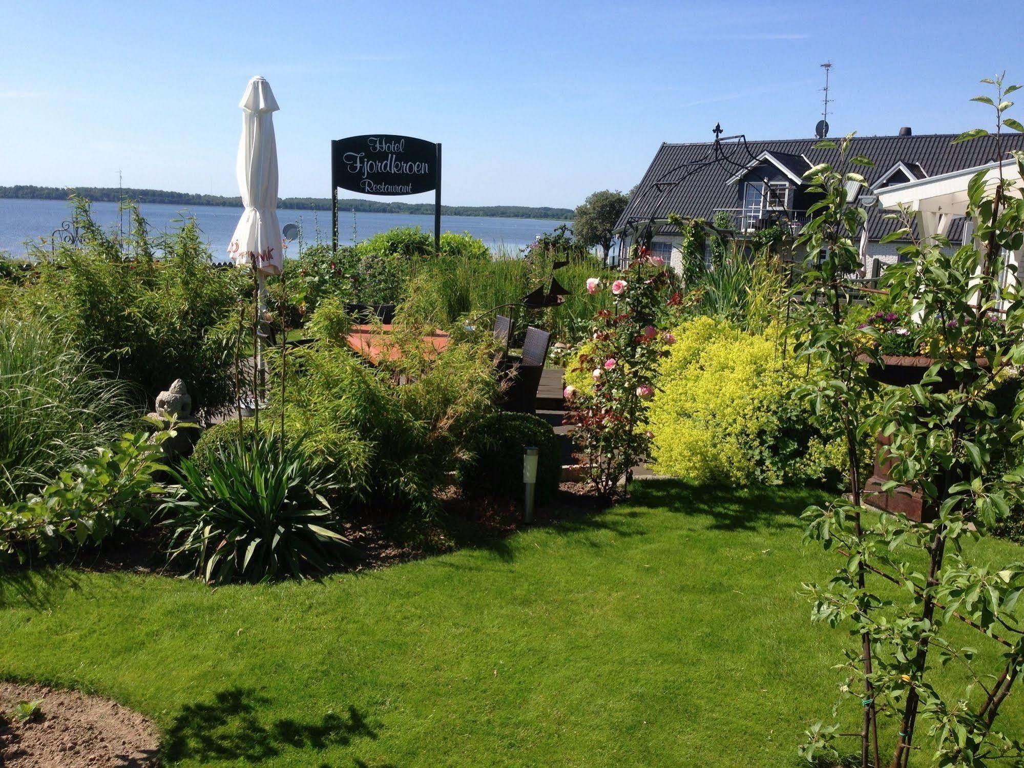 Hotel Fjordkroen Tappernoje Bagian luar foto