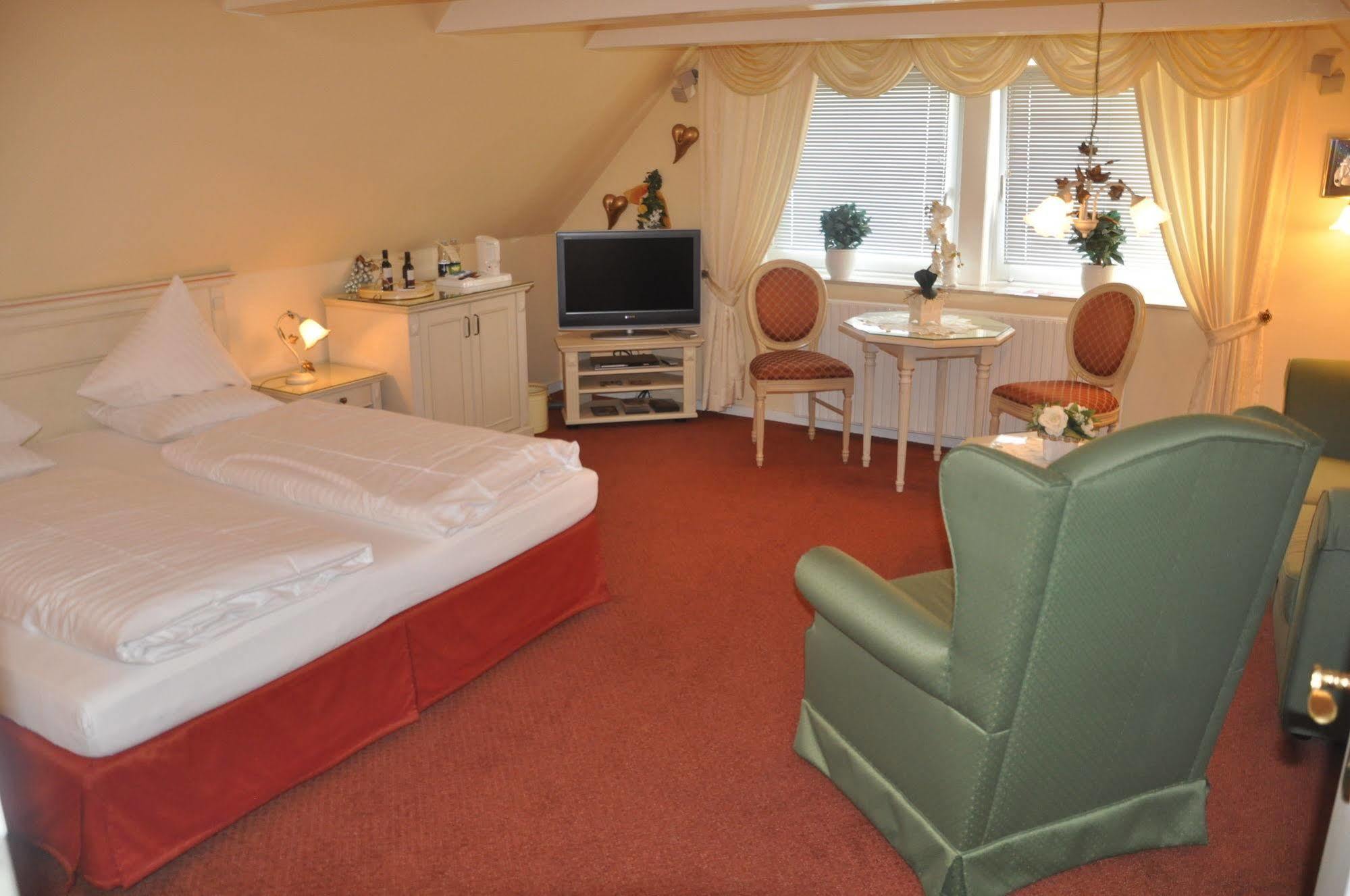 Hotel Fjordkroen Tappernoje Bagian luar foto